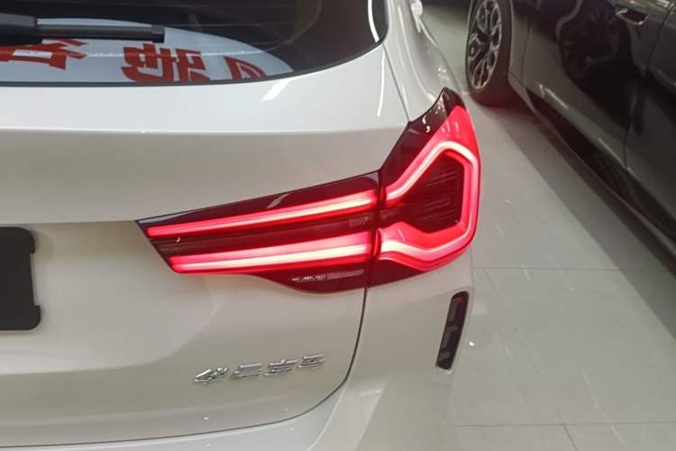 Used BMW iX3 2023 Leading Model Right Rear Taillight