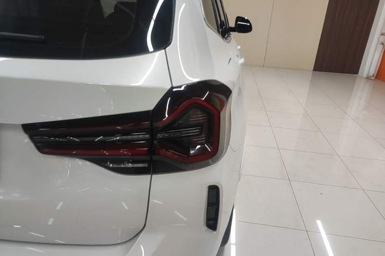 Used BMW iX3 2023 Leading Model Right Rear Taillight