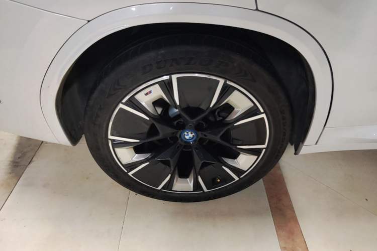 Used BMW iX3 2023 Leading Type Right Rear Wheel Hub