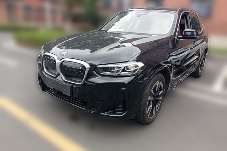 BMW iX3 2024 Leading Model
