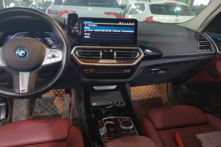 Used BMW iX3 2024 Leading Model Audio And AC Panel