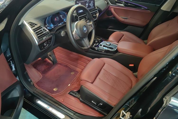 Used BMW iX3 2024 Leading Model Driver Seat