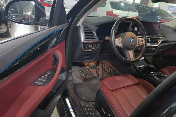 Used BMW iX3 2024 Leading Model Driver Seat