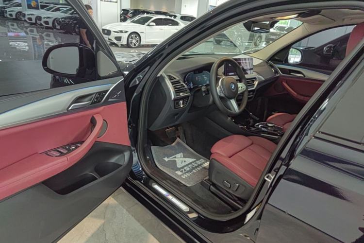 Used BMW iX3 2024 Leading Type Driver Seat