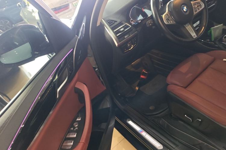 Used BMW iX3 2024 Leading Model Driver Seat