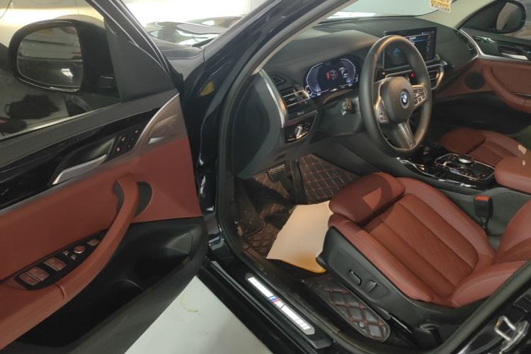 Used BMW iX3 2024 Leading Model Driver Seat