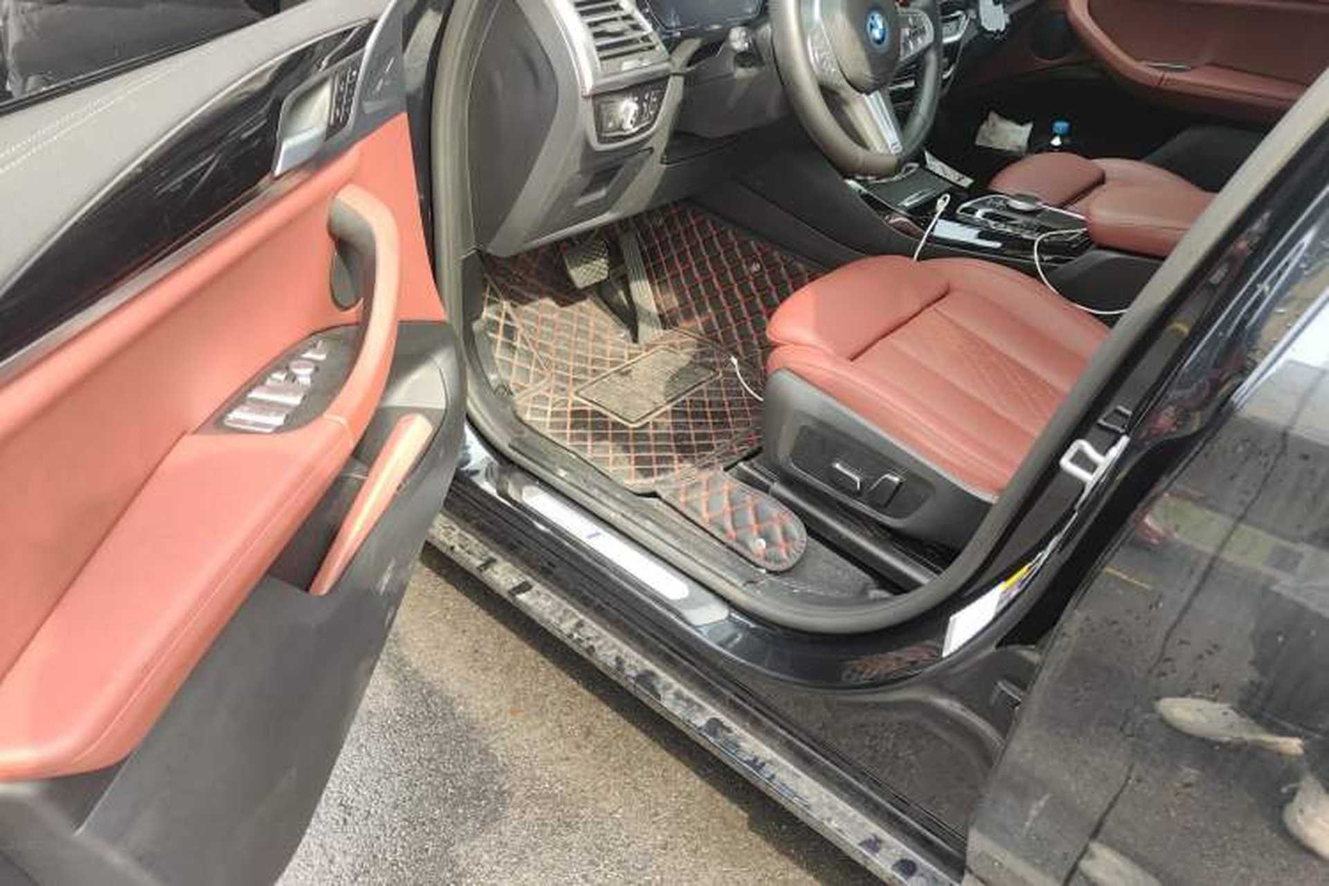 Used BMW iX3 2024 Leading Model Driver Seat