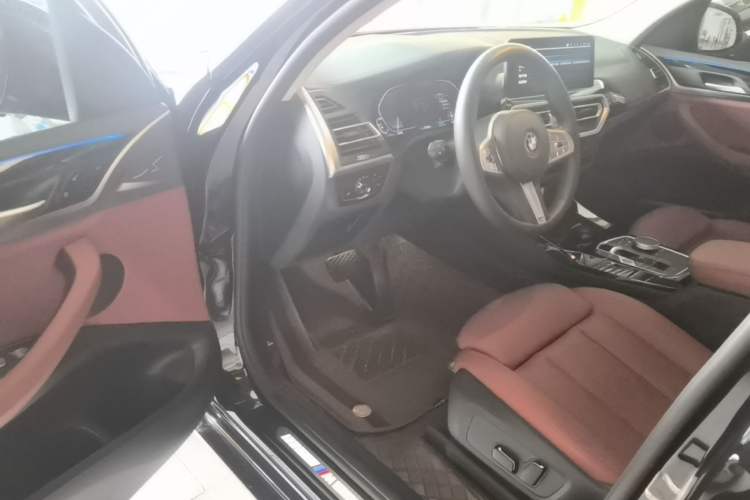 Used BMW iX3 2024 Leading Model Driver Seat