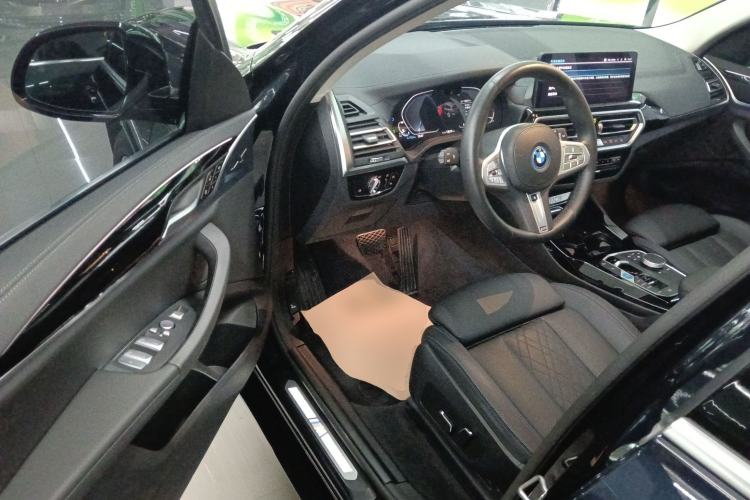Used BMW iX3 2024 Leading Model Driver Seat
