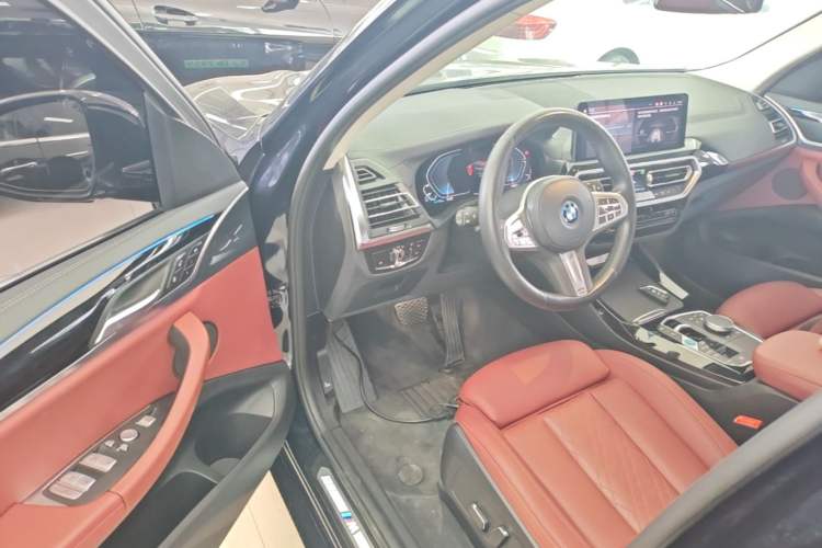 Used BMW iX3 2024 Leading Model Driver Seat
