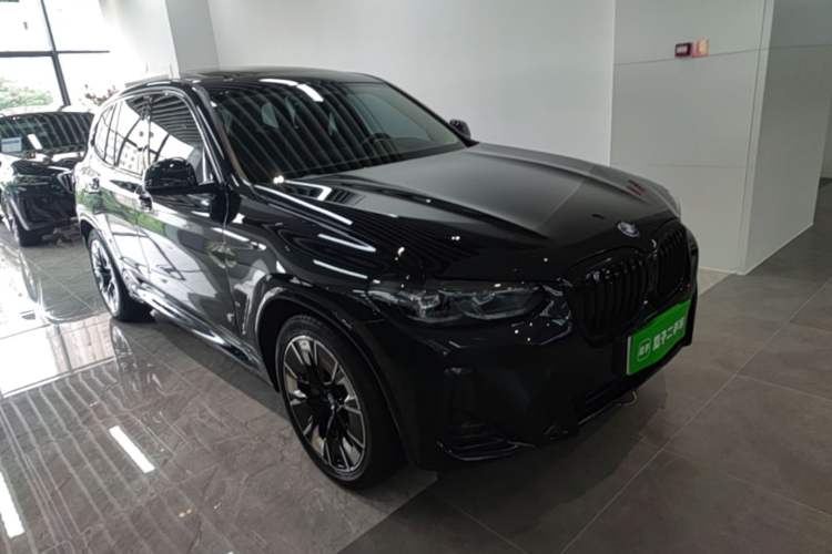 Used BMW iX3 2024 Leading Type Exterior 1