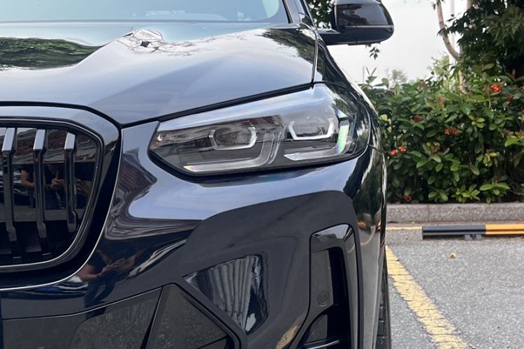 Used BMW iX3 2024 Leading Type Exterior 10