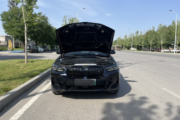 Used BMW iX3 2024 Leading Type Exterior 2