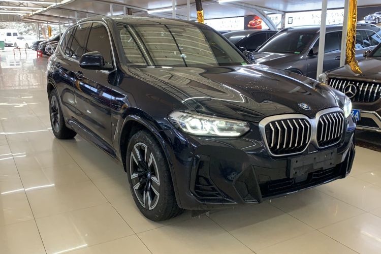 Used BMW iX3 2024 Leading Model Exterior 2