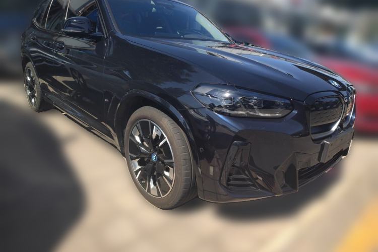 Used BMW iX3 2024 Leading Type Exterior 2