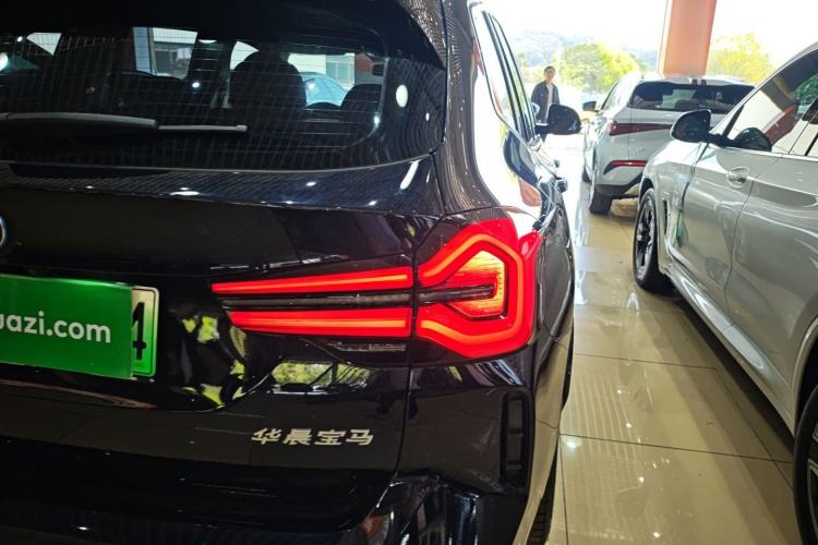 Used BMW iX3 2024 Leading Type Exterior 3