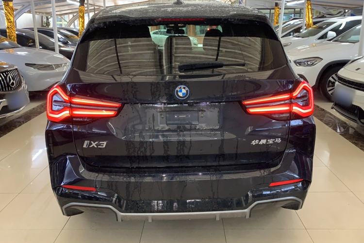 Used BMW iX3 2024 Leading Model Exterior 4
