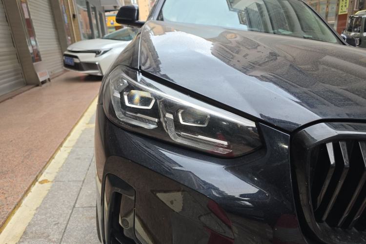 Used BMW iX3 2024 Leading Model Exterior 6