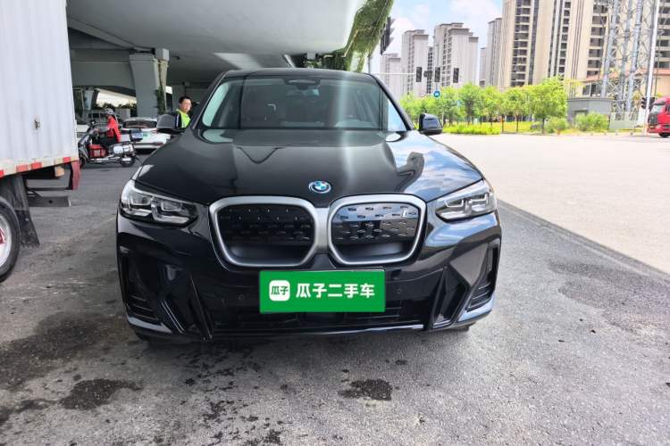 Used BMW iX3 2024 Leading Model Front