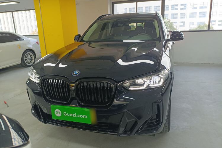 Used BMW iX3 2024 Leading Model Front