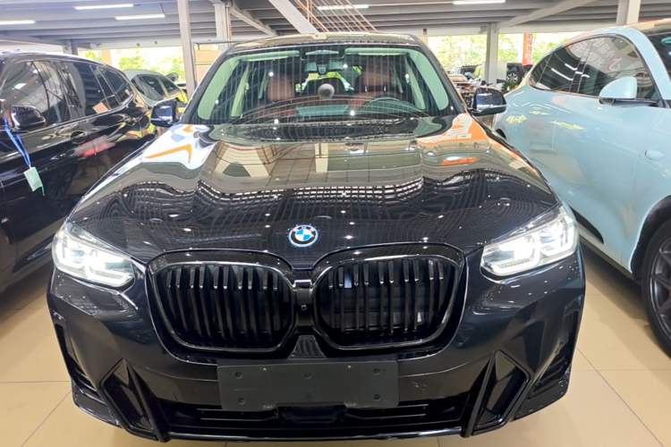 Used BMW iX3 2024 Leading Model Front