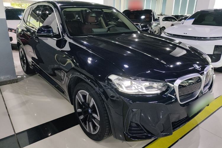 Used BMW iX3 2024 Leading Model Front Right 45 Deg