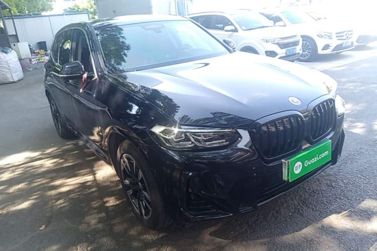 Used BMW iX3 2024 Leading Model Front Right 45 Deg