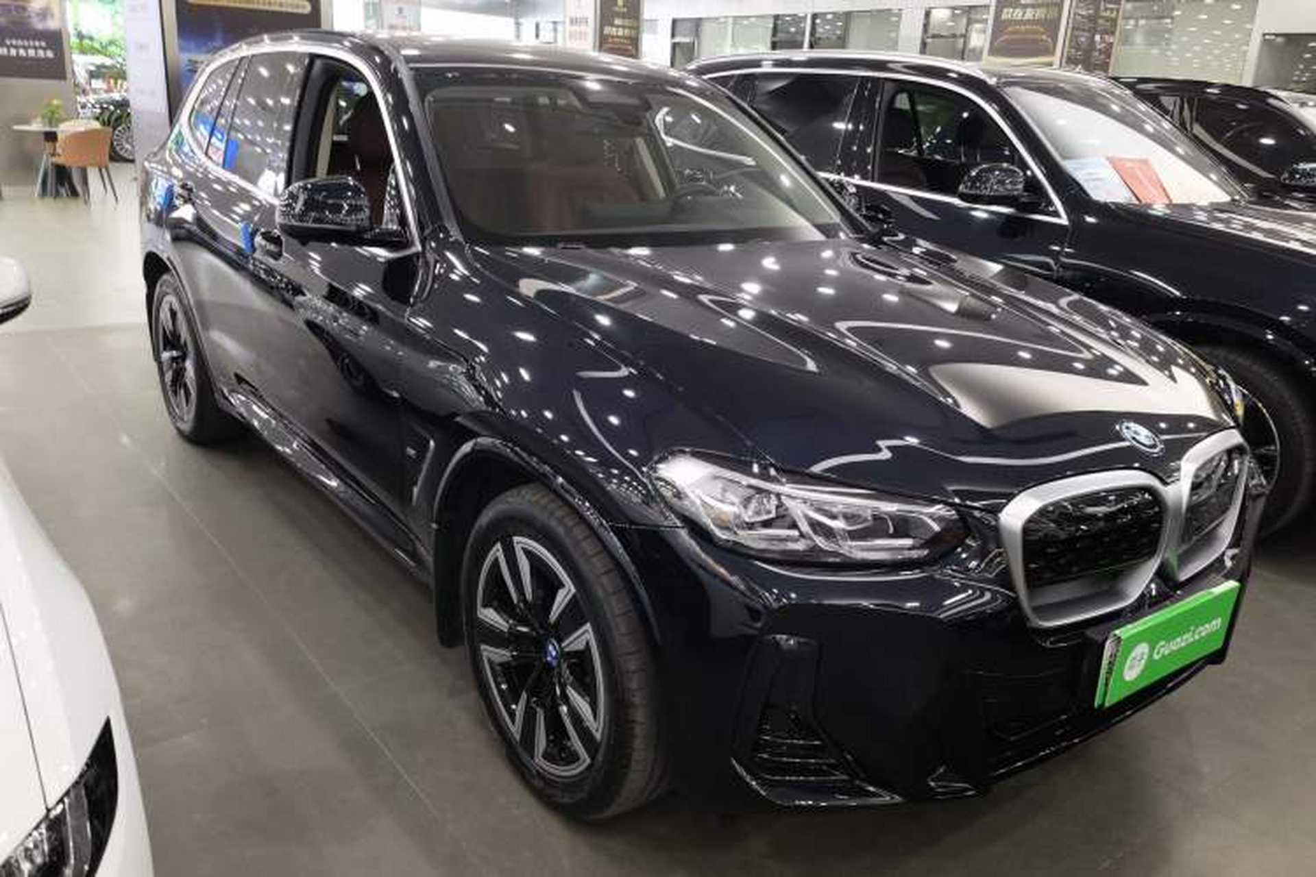 Used BMW iX3 2024 Leading Model Front Right 45 Deg