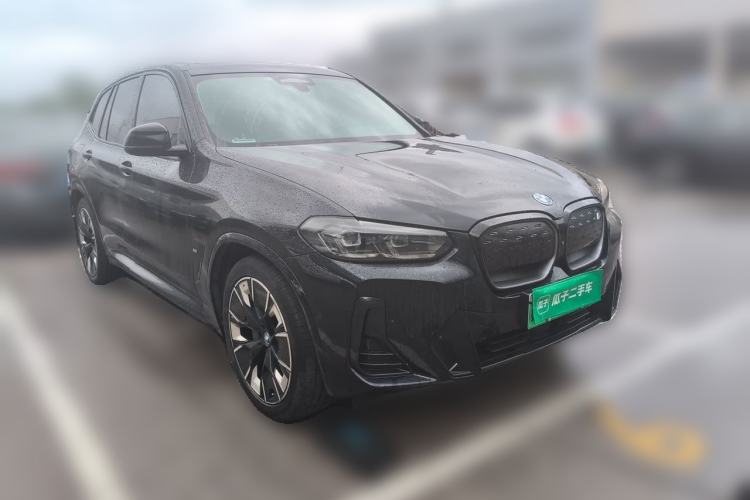 Used BMW iX3 2024 Leading Type Front Right 45 Deg