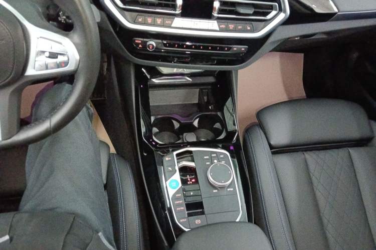 Used BMW iX3 2024 Leading Model Gear Lever