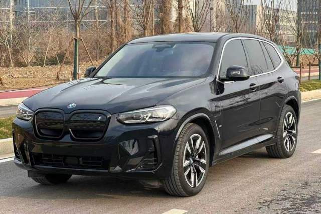 Used BMW iX3 2024 Leading Model