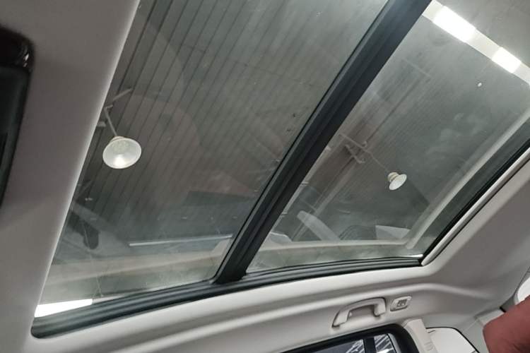 Used BMW iX3 2024 Leading Model Headliner