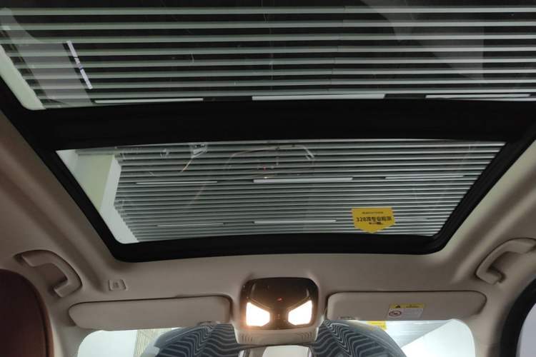 Used BMW iX3 2024 Leading Model Headliner