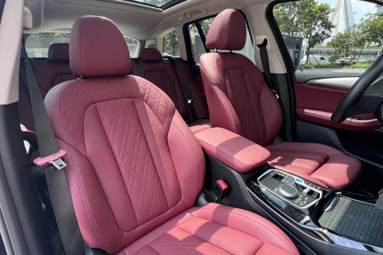 Used BMW iX3 2024 Leading Type Interior 2