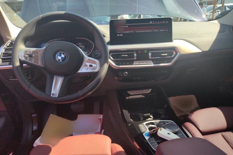 Used BMW iX3 2024 Leading Type Interior 2
