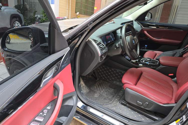Used BMW iX3 2024 Leading Model Interior 3