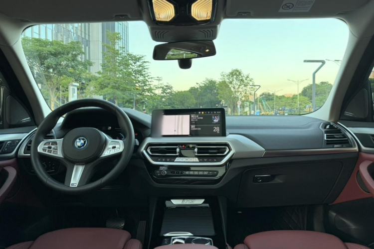 Used BMW iX3 2024 Leading Type Interior 5
