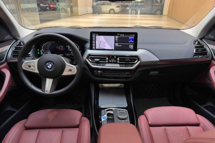Used BMW iX3 2024 Leading Type Interior 7