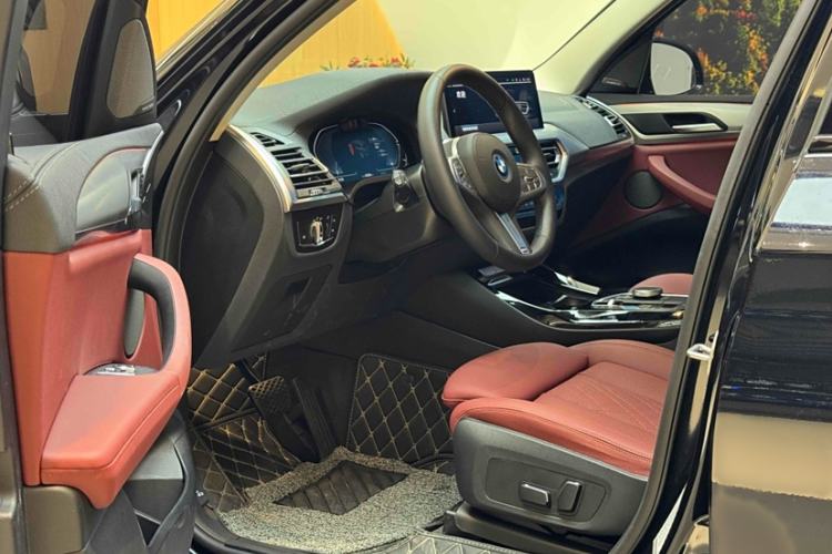 Used BMW iX3 2024 Leading Type Interior 9