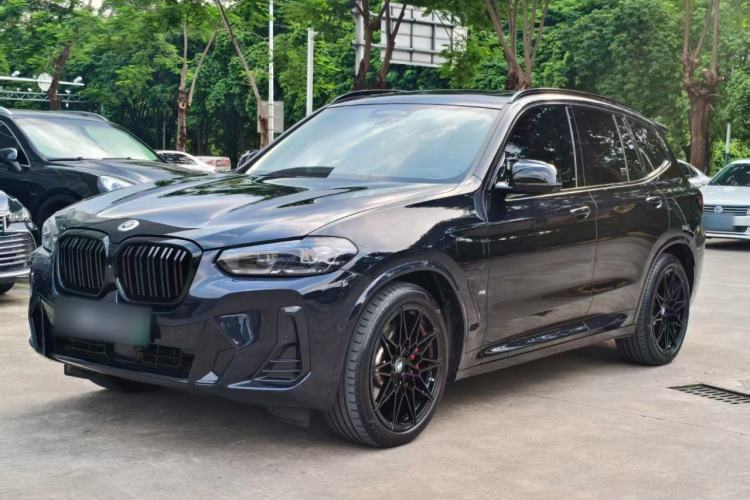 BMW iX3 2024 Leading Type
