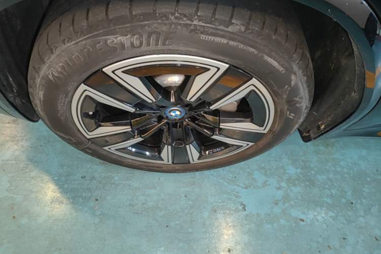 Used BMW iX3 2024 Leading Model Left Front Wheel Hub