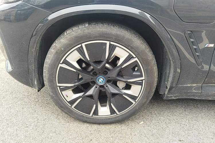 Used BMW iX3 2024 Leading Type Left Front Wheel Hub