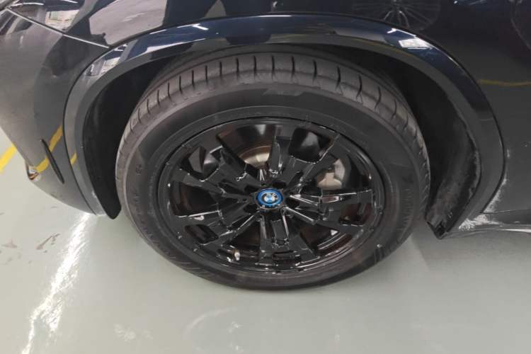 Used BMW iX3 2024 Leading Model Left Front Wheel Hub
