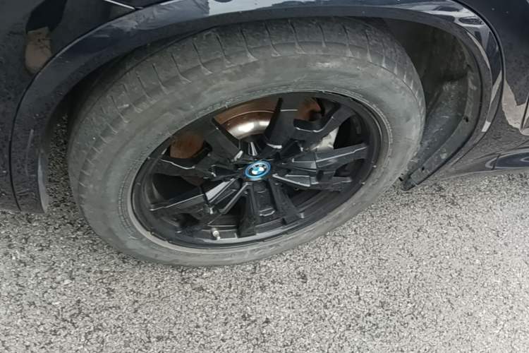 Used BMW iX3 2024 Leading Model Left Front Wheel Hub
