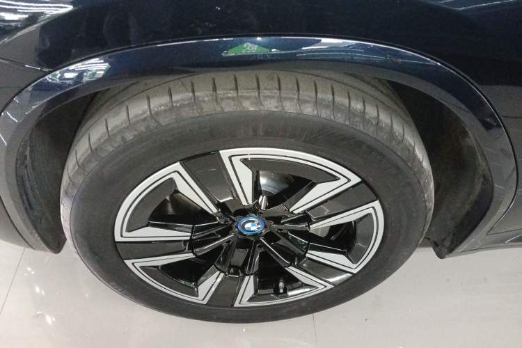 Used BMW iX3 2024 Leading Model Left Front Wheel Hub