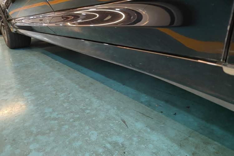 Used BMW iX3 2024 Leading Model Left Side Sill