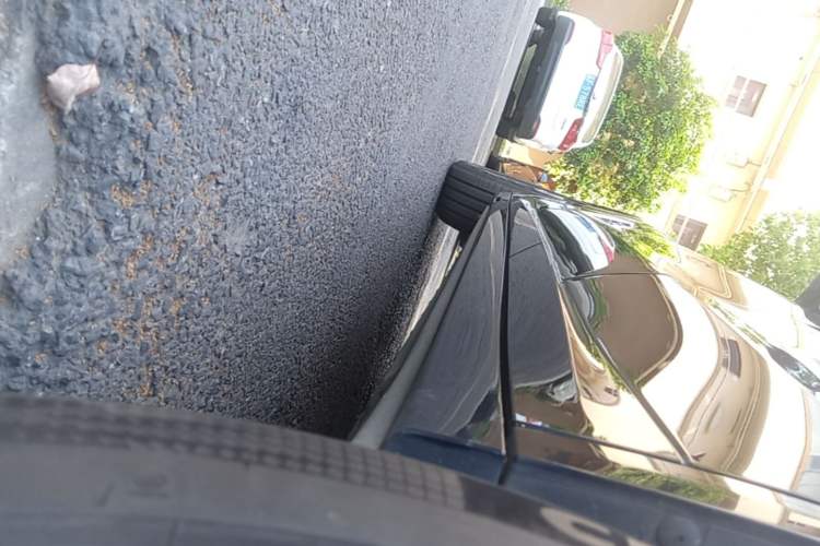 Used BMW iX3 2024 Leading Model Left Side Sill