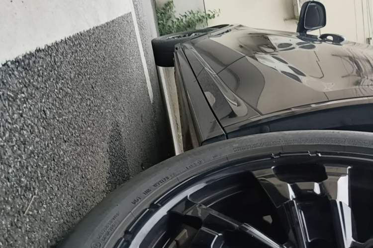 Used BMW iX3 2024 Leading Model Left Side Sill