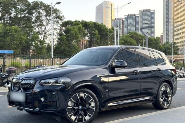 Used BMW iX3 2024 Leading Type