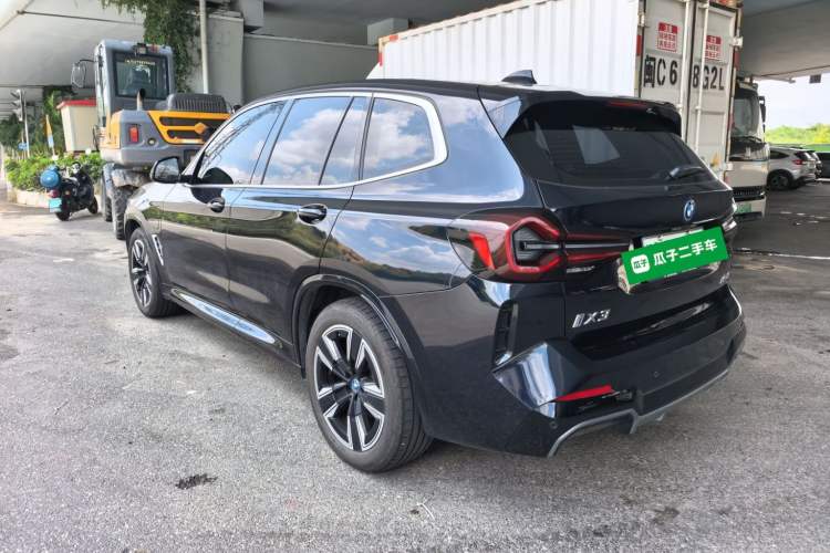 Used BMW iX3 2024 Leading Model Rear Left 45 Deg